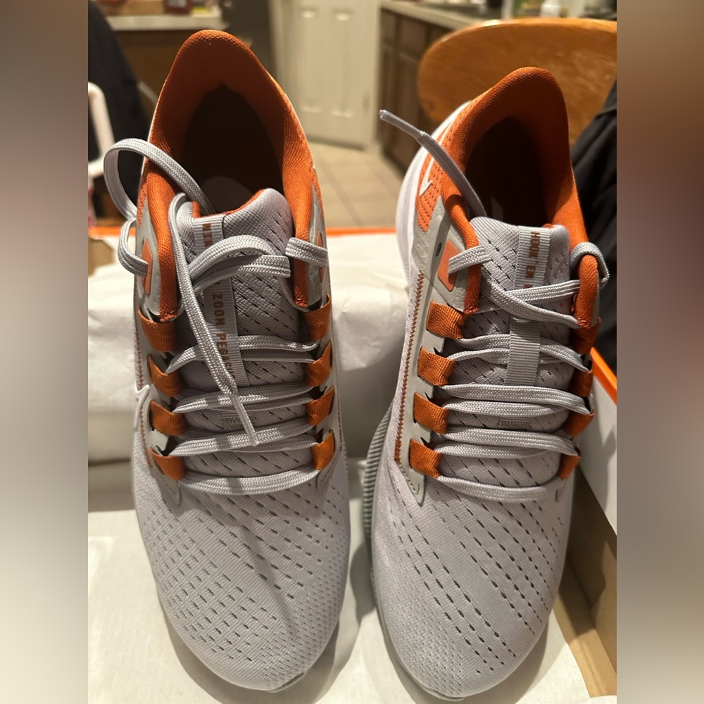 University of Texas men’s Nike shoes